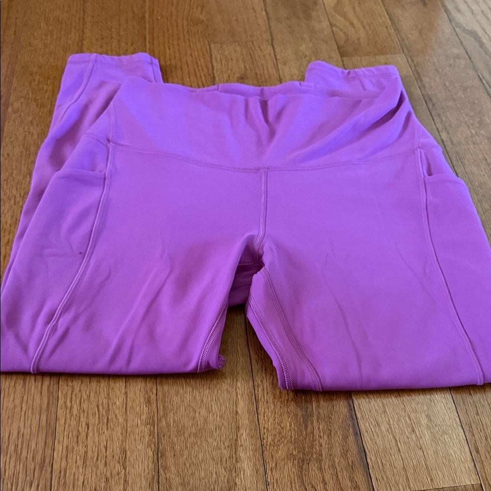Athleta leggings size 10 no pilling